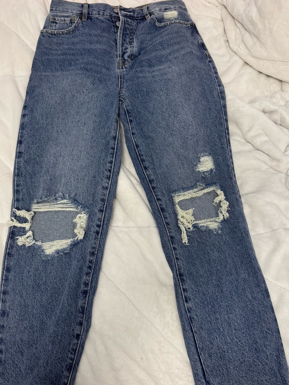 PacSun Women's Straight Leg Distressed Blue Jeans